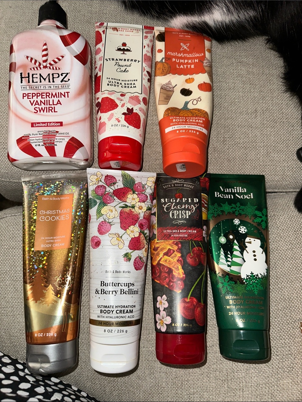 Bath & Body Works Buttercups & Berry Bellini Body Cream - White